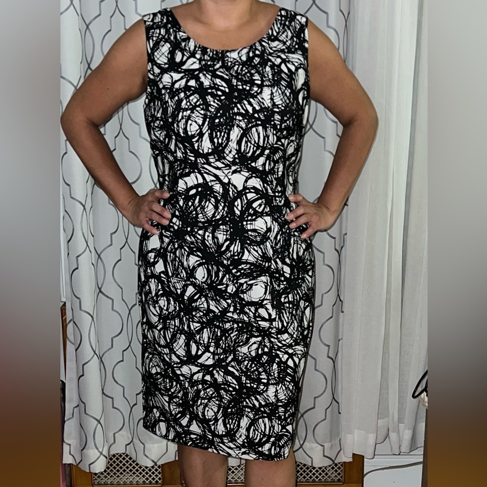 Scoop neck Dress